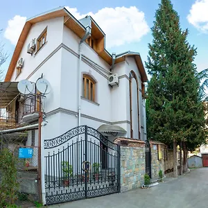 Valeria Hostel